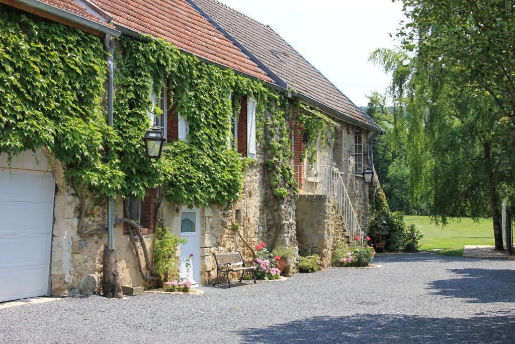 Domaine Du Moulin De L'Etang Bed & Breakfast Chatillon-sur-Marne ภายนอก รูปภาพ